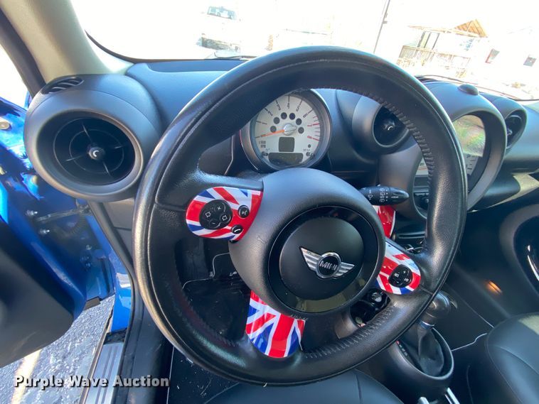 image for item HR9440 2011 Mini Cooper