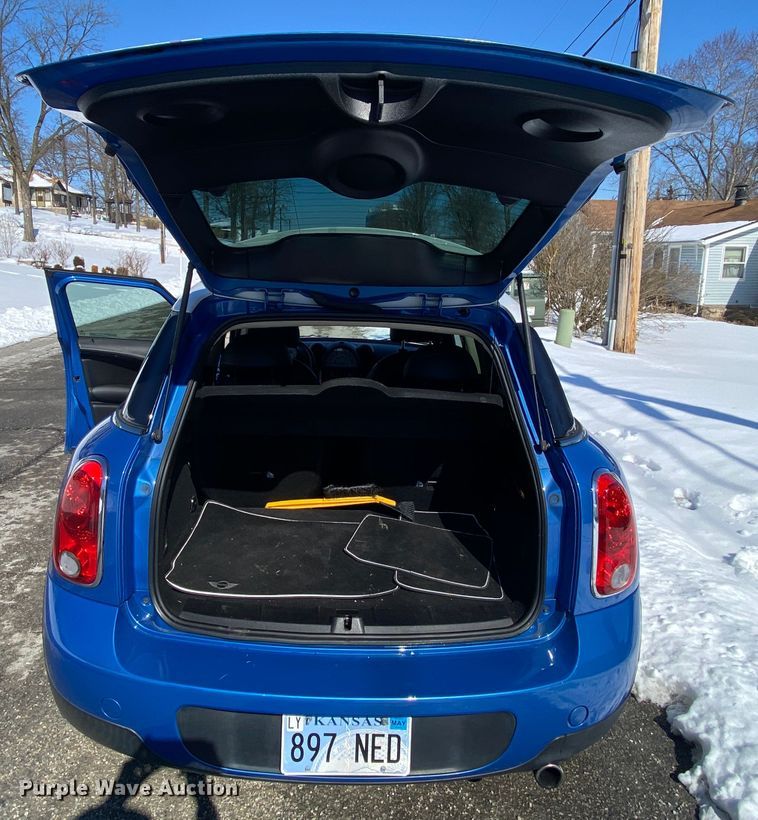 image for item HR9440 2011 Mini Cooper