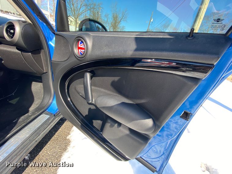 image for item HR9440 2011 Mini Cooper