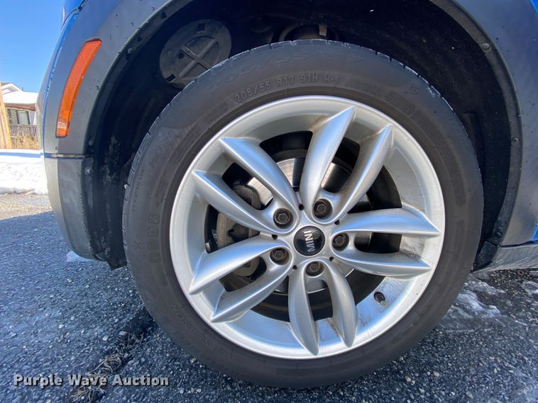 image for item HR9440 2011 Mini Cooper