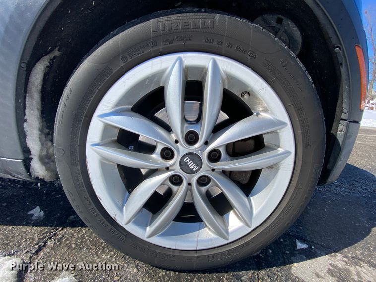 image for item HR9440 2011 Mini Cooper