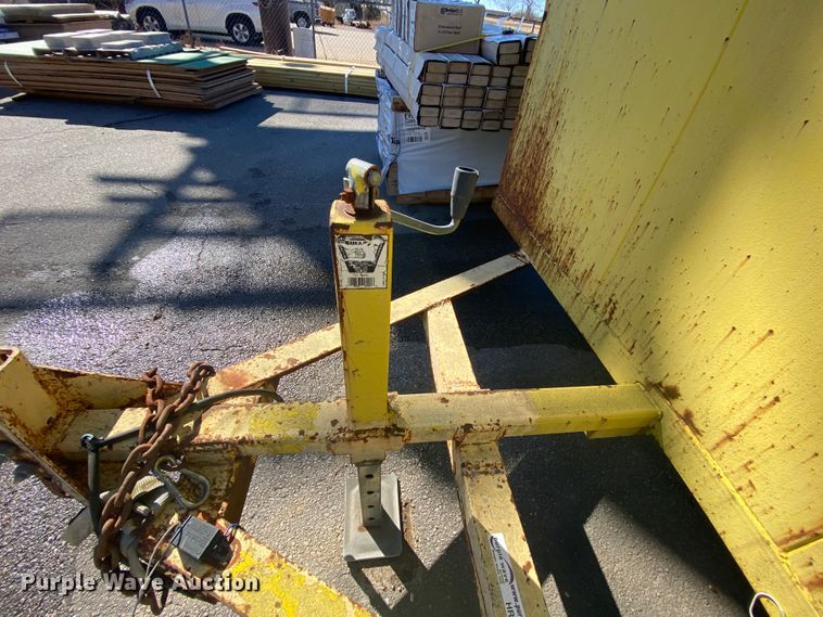 image for item HR9443 2004 Eagle  enclosed cargo trailer