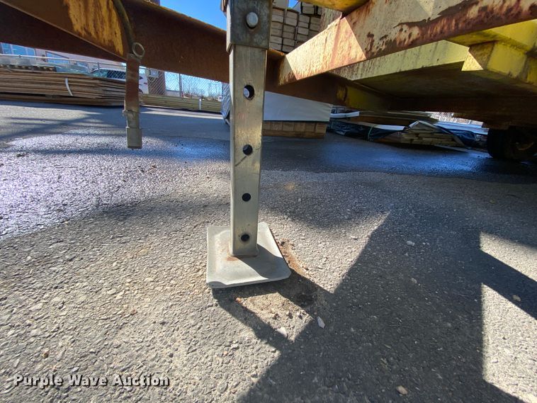 image for item HR9443 2004 Eagle  enclosed cargo trailer