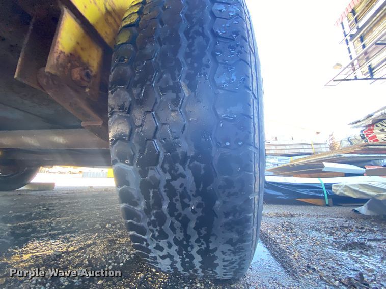 image for item HR9443 2004 Eagle  enclosed cargo trailer