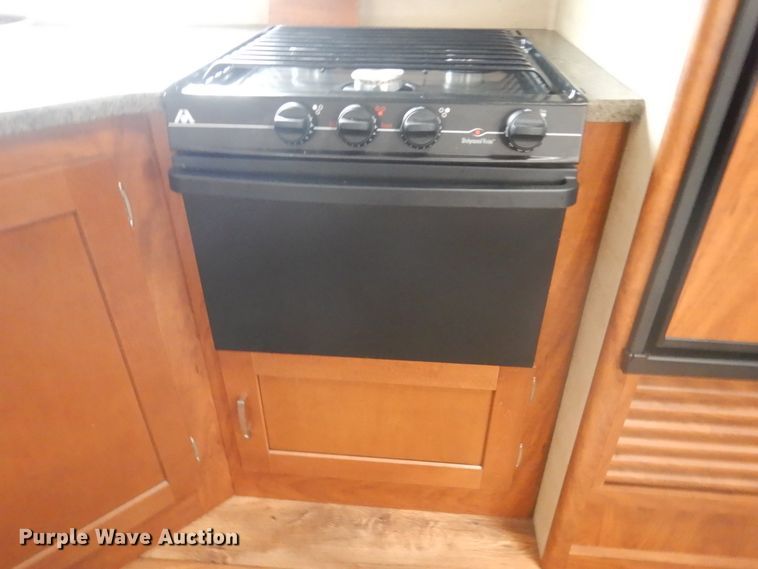 image for item HS9856 2014 Keystone Passport  camper