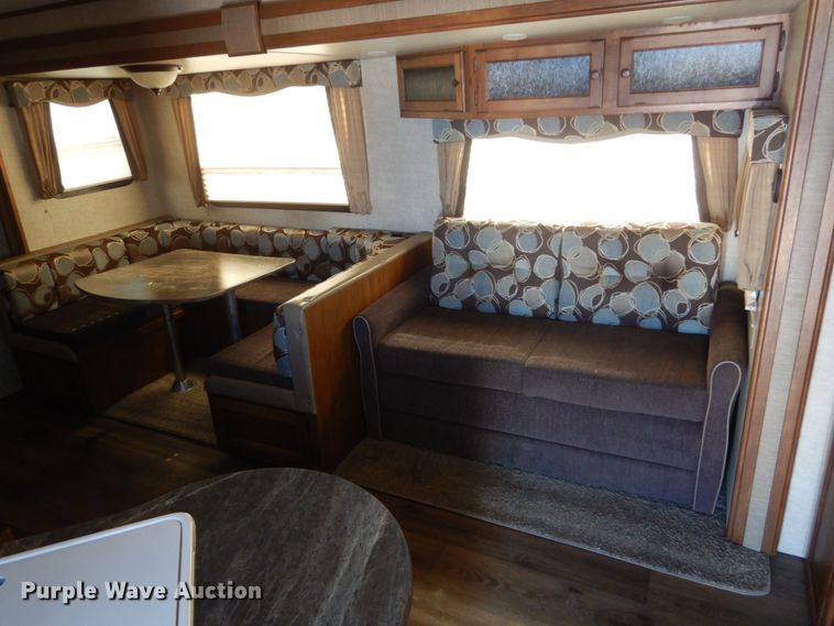 image for item HS9931 2013 Keystone BHS320 Sprinter  camper