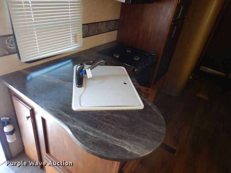 image for item HS9931 2013 Keystone BHS320 Sprinter  camper