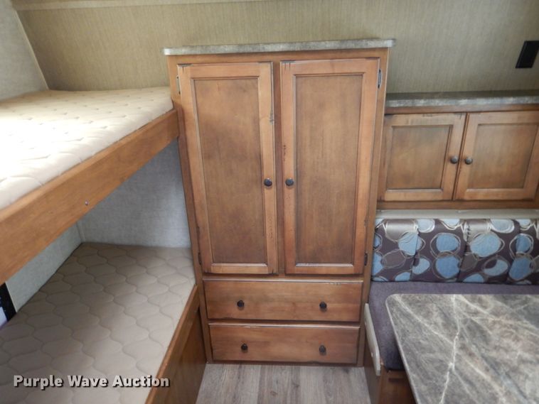 image for item HS9931 2013 Keystone BHS320 Sprinter  camper