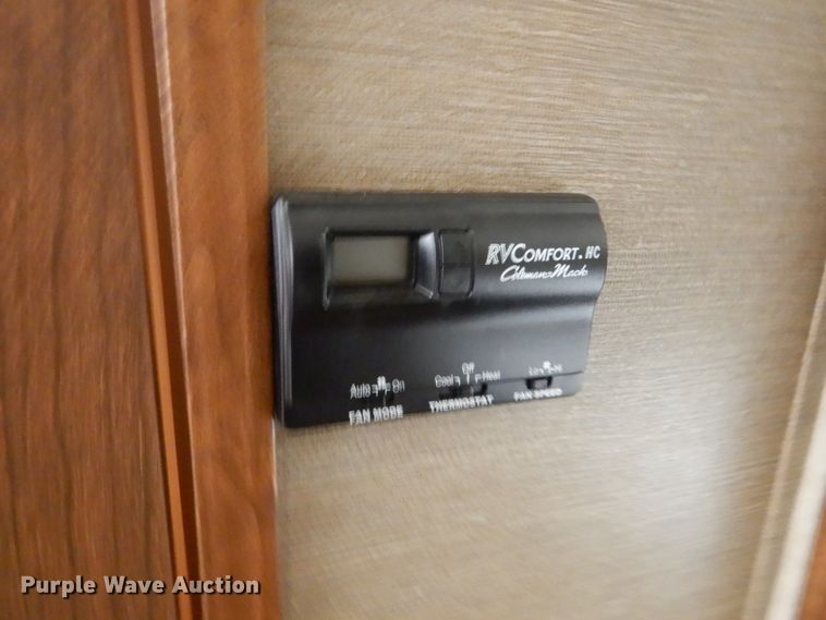 image for item HS9931 2013 Keystone BHS320 Sprinter  camper