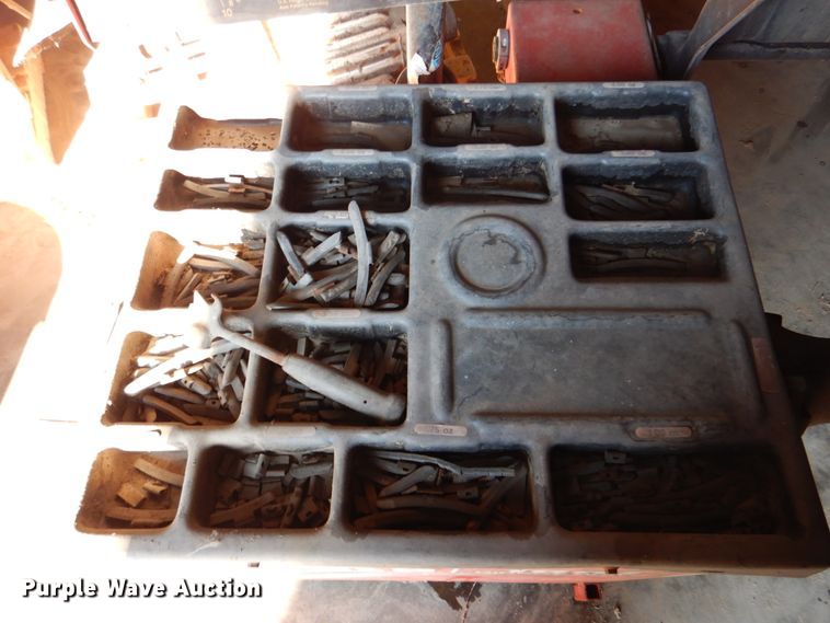 image for item HW9875 Coats 1001 tire balancer