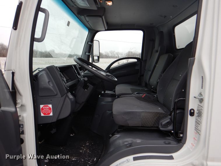 image for item HX9144 2015 Isuzu NPR  refrigerated delivery truck