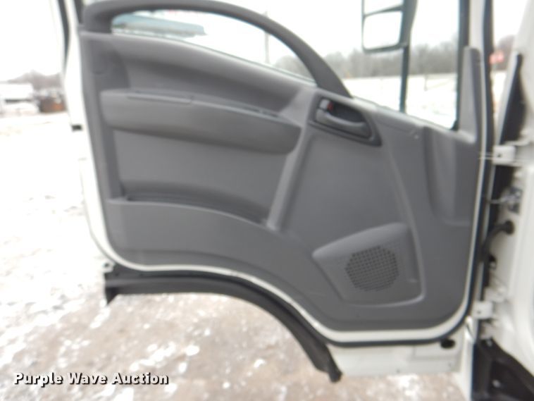 image for item HX9144 2015 Isuzu NPR  refrigerated delivery truck