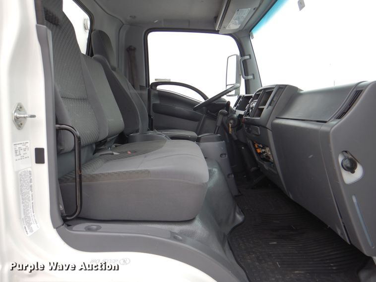 image for item HX9144 2015 Isuzu NPR  refrigerated delivery truck