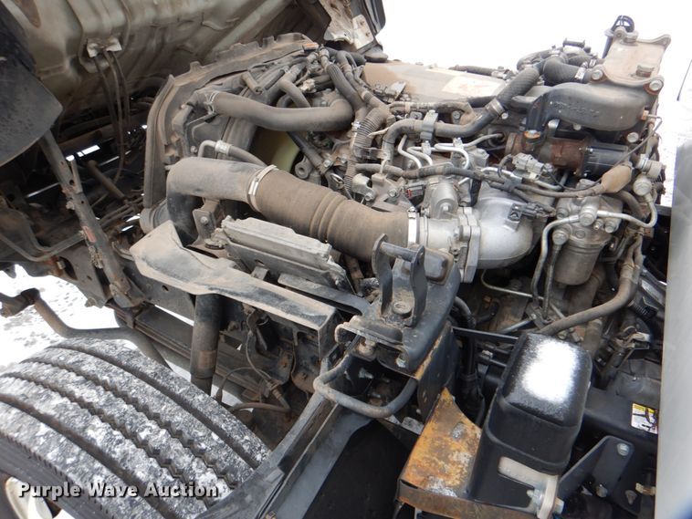 image for item HX9144 2015 Isuzu NPR  refrigerated delivery truck