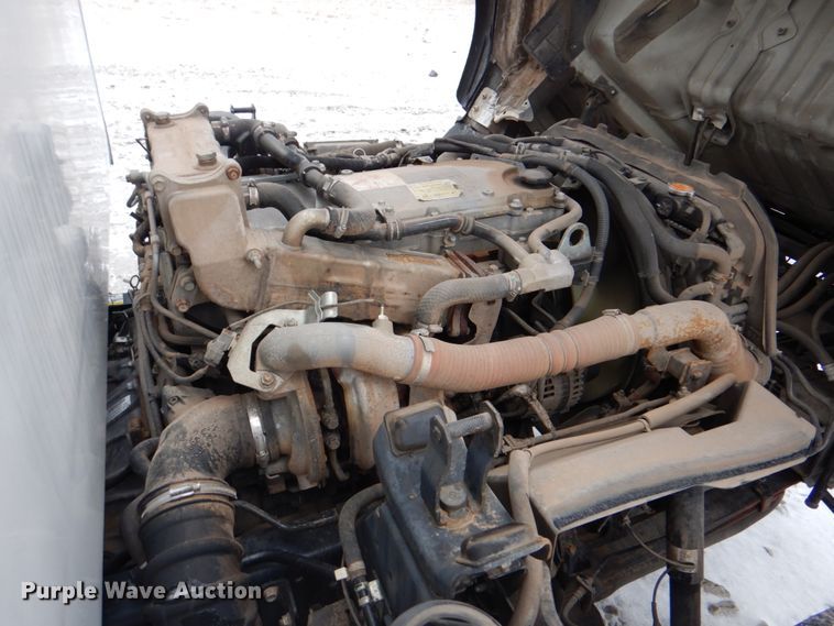 image for item HX9144 2015 Isuzu NPR  refrigerated delivery truck