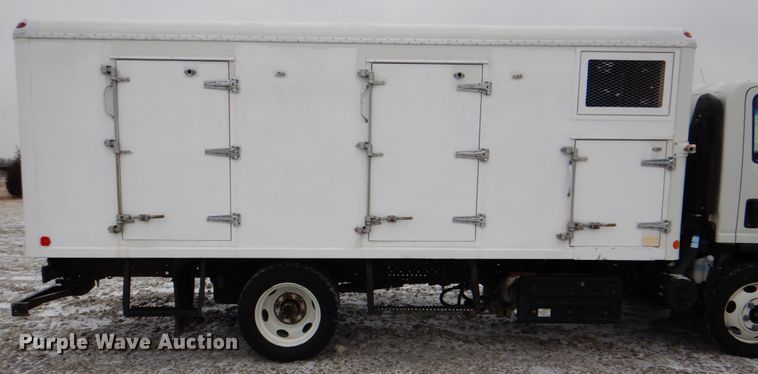 image for item HX9144 2015 Isuzu NPR  refrigerated delivery truck