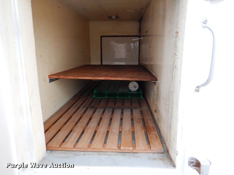 image for item HX9144 2015 Isuzu NPR  refrigerated delivery truck