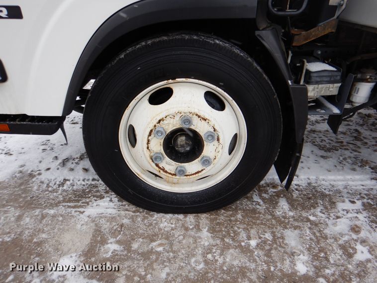 image for item HX9144 2015 Isuzu NPR  refrigerated delivery truck