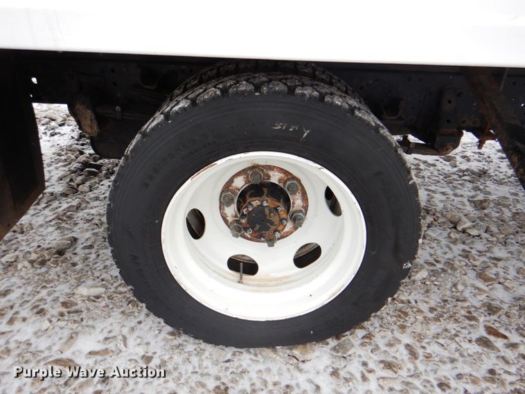 image for item HX9144 2015 Isuzu NPR  refrigerated delivery truck