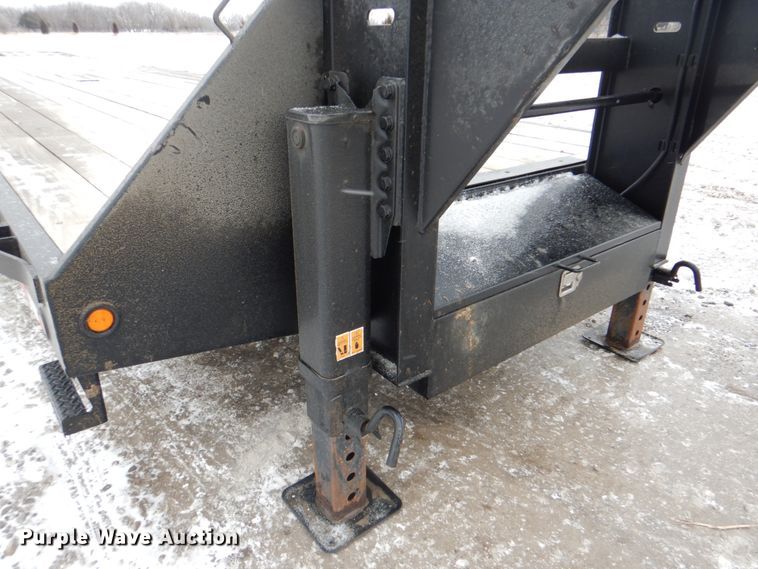 image for item HX9145 2020 Big Tex 25GN-35BK+5MR  equipment trailer