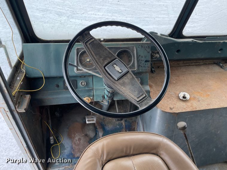 image for item HX9807 1975 Chevrolet  delivery truck