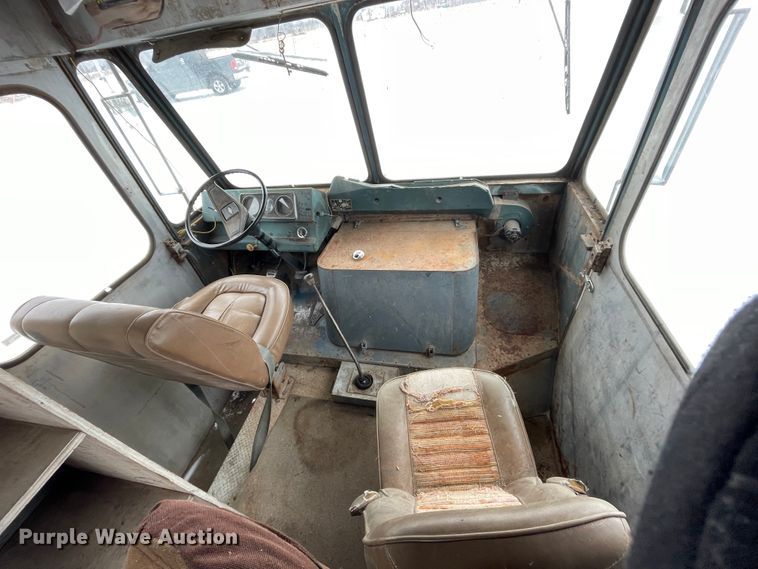 image for item HX9807 1975 Chevrolet  delivery truck