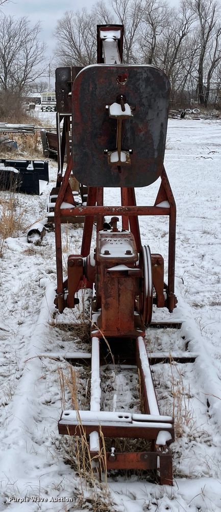 image for item HX9813 (2) oil pump-jacks