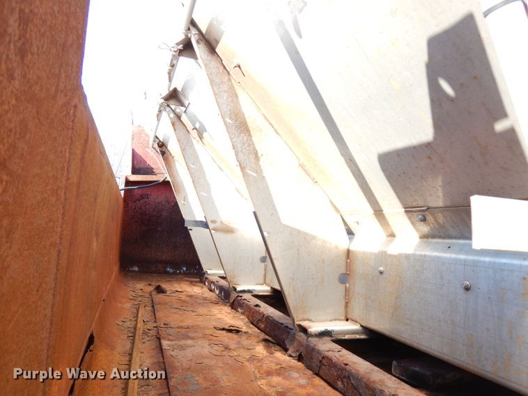 image for item IA9370 1992 International 4700  dump truck