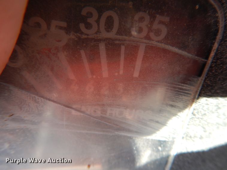 image for item IA9370 1992 International 4700  dump truck