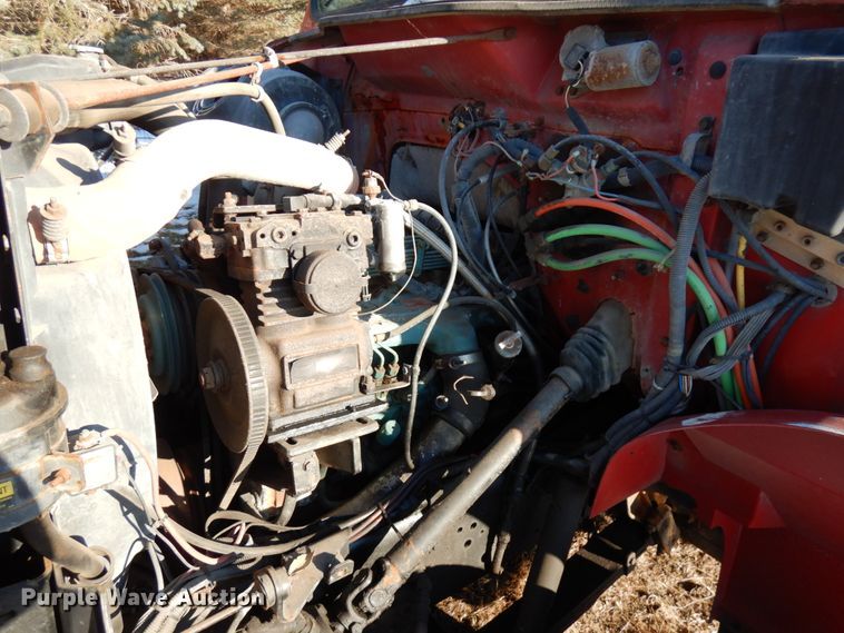 image for item IA9370 1992 International 4700  dump truck