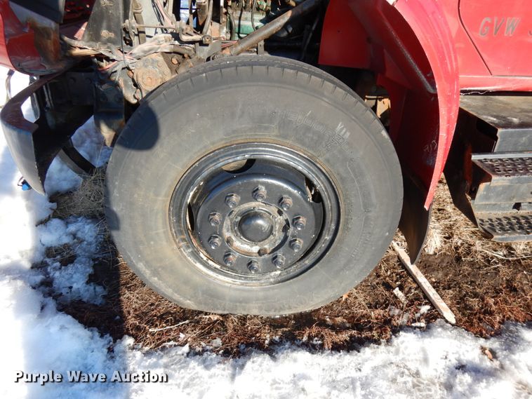 image for item IA9370 1992 International 4700  dump truck