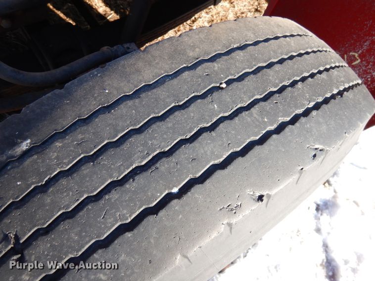 image for item IA9370 1992 International 4700  dump truck