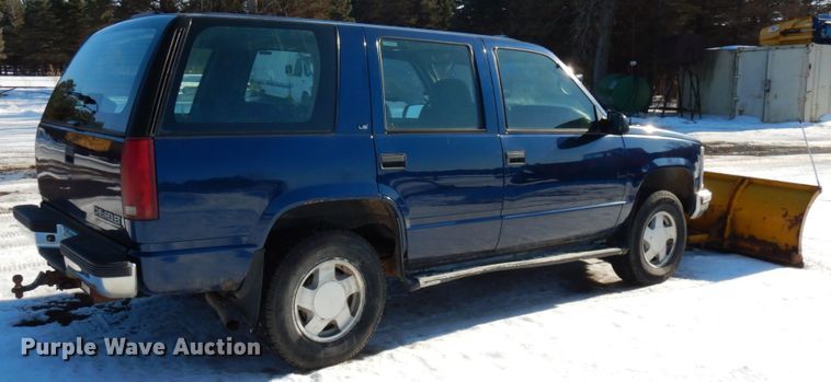 image for item IA9371 1999 Chevrolet Tahoe  SUV