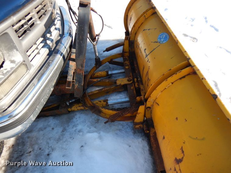 image for item IA9371 1999 Chevrolet Tahoe  SUV