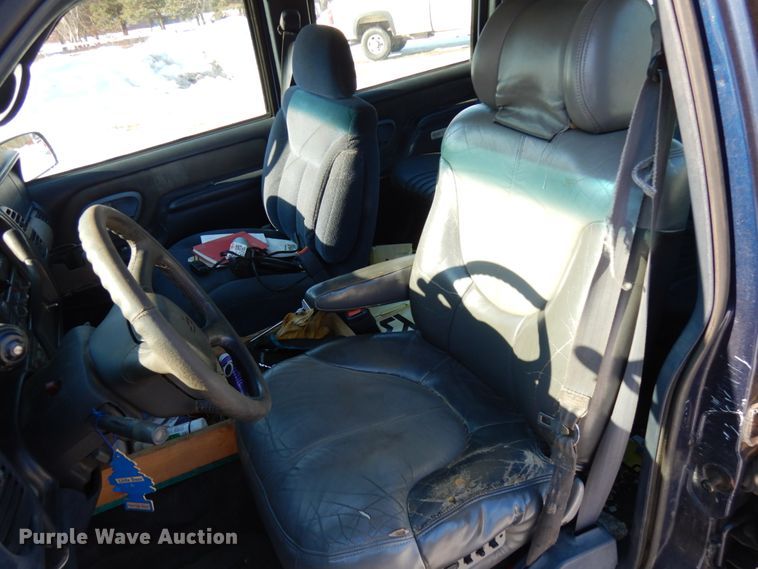 image for item IA9371 1999 Chevrolet Tahoe  SUV