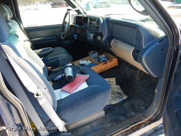 image for item IA9371 1999 Chevrolet Tahoe  SUV