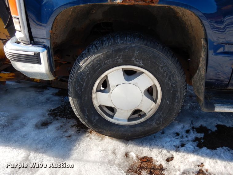 image for item IA9371 1999 Chevrolet Tahoe  SUV