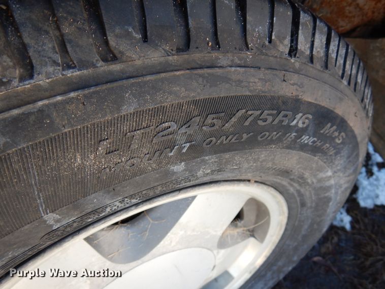 image for item IA9371 1999 Chevrolet Tahoe  SUV