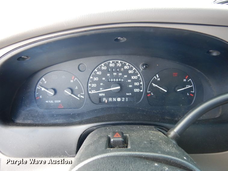 image for item IP9019 1998 Ford Ranger XLT  pickup truck