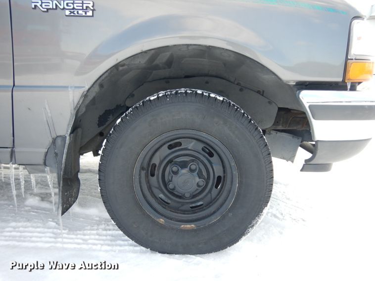 image for item IP9019 1998 Ford Ranger XLT  pickup truck