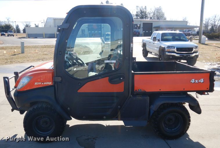 image for item IP9029 Kubota RTV 1100  utility vehicle