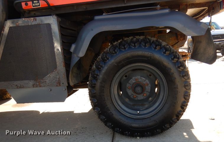 image for item IP9029 Kubota RTV 1100  utility vehicle