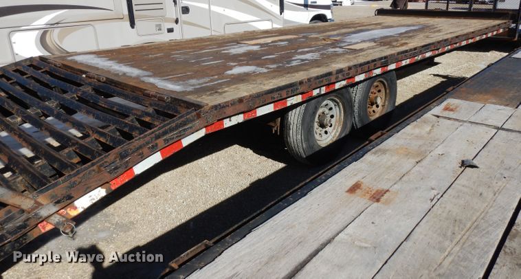 image for item IP9036 2013 Kaufman  equipment trailer
