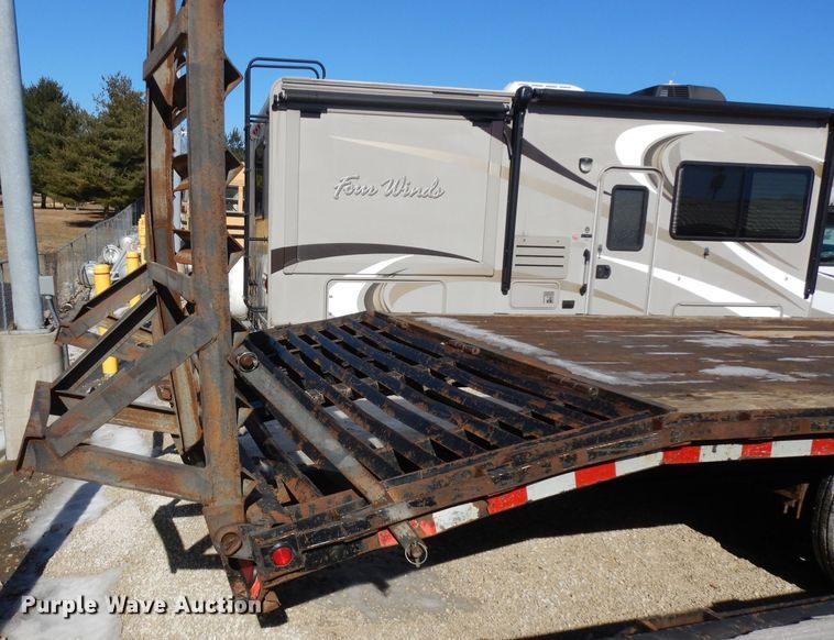 image for item IP9036 2013 Kaufman  equipment trailer