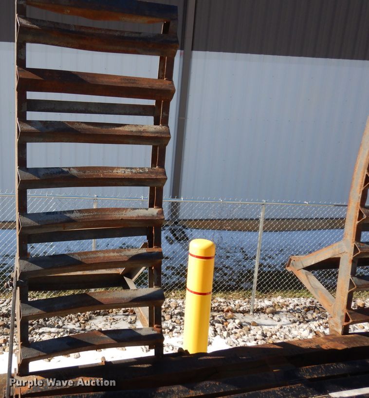 image for item IP9036 2013 Kaufman  equipment trailer