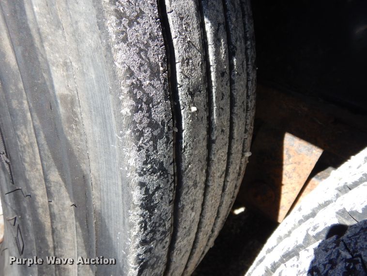 image for item IP9036 2013 Kaufman  equipment trailer