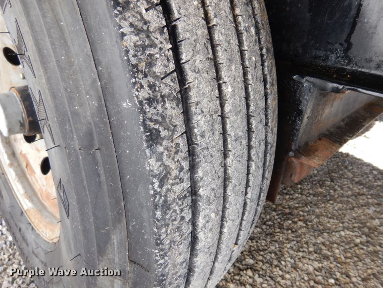 image for item IP9036 2013 Kaufman  equipment trailer