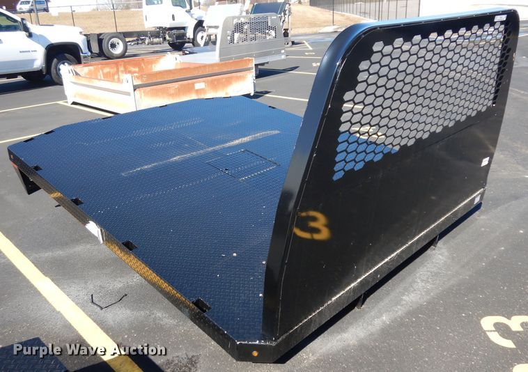 image for item IP9041 Knapheide PGNA-96-MD flatbed