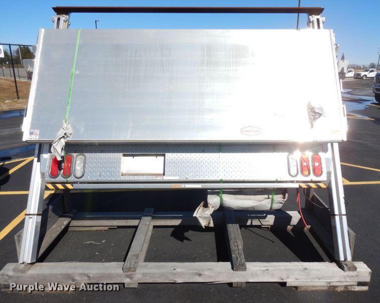 image for item IP9045 Tommy Gate lift gate