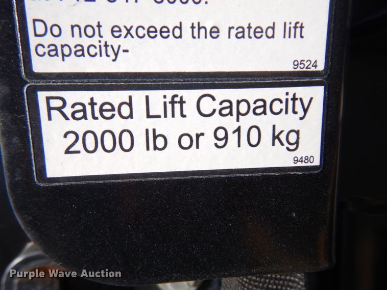 image for item IP9046 Tommy Gate lift gate